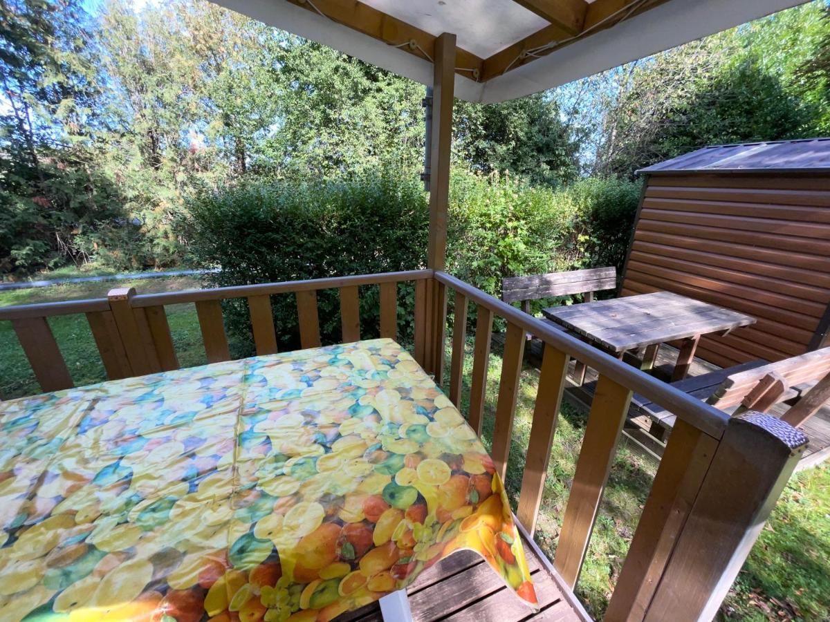 Chez Roger - Bungalow Climatise Avec Tv - 2 Chambres 4 Personnes Boofzheim Esterno foto